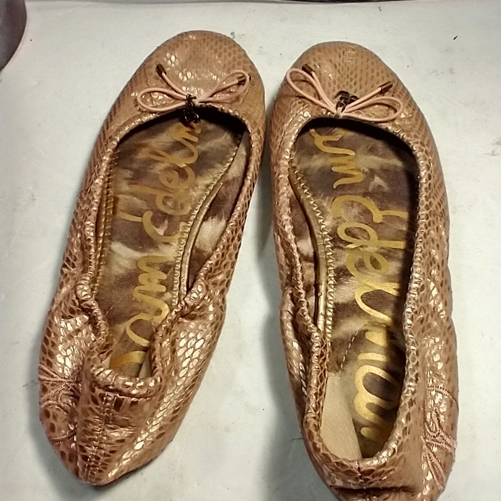 Sam Edelman Felicia Snake Print Rose Gold Ballet Flat Women's sz 6.5M.